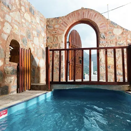 Bay View Greek With Private Terrace Elounda
